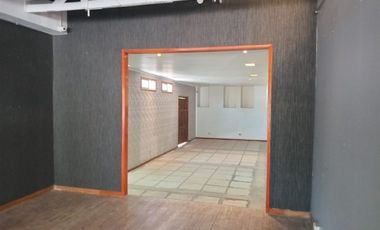 Local Comercial en Arriendo en av. chicureo/ alba 2