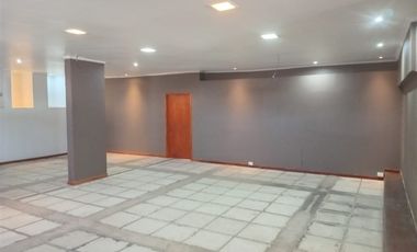 Local Comercial en Arriendo en av. chicureo/ alba 2