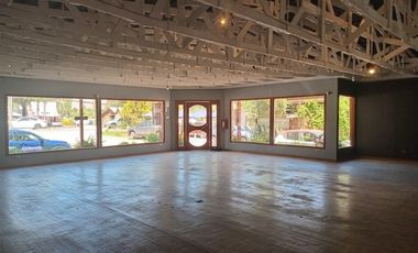 Local Comercial en Arriendo en av. chicureo/ alba 2