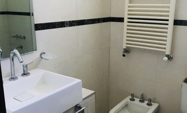 Chalet en venta c/ cochera en Mar de Cobo