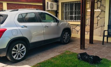 Chalet en venta c/ cochera en Mar de Cobo