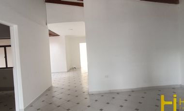 Oficina-Local en Arriendo Ubicado en Itagüí Codigo 1201