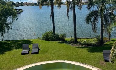 Casa en  Castores, Nordelta.