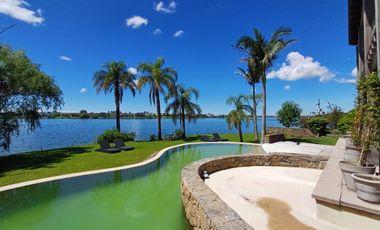 Casa en  Castores, Nordelta.