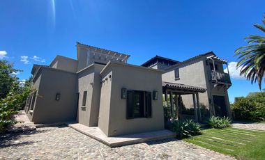 Casa en  Castores, Nordelta.