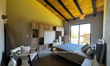 Cabaña Amueblada en Venta! Ubicada en el Fracc. Tapalpa Country Club, Jalisco.