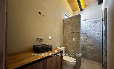 Cabaña Amueblada en Venta! Ubicada en el Fracc. Tapalpa Country Club, Jalisco.