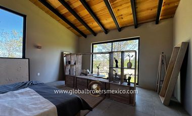 Cabaña Amueblada en Venta! Ubicada en el Fracc. Tapalpa Country Club, Jalisco.