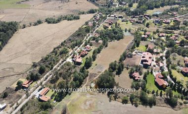 Lujosa Cabaña Amueblada en Venta! Fracc. Tapalpa Country Club, Jalisco