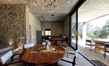 Lujosa Cabaña Amueblada en Venta! Fracc. Tapalpa Country Club, Jalisco