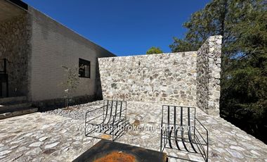 Lujosa Cabaña Amueblada en Venta! Fracc. Tapalpa Country Club, Jalisco