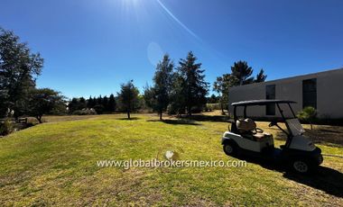 Lujosa Cabaña Amueblada en Venta! Fracc. Tapalpa Country Club, Jalisco