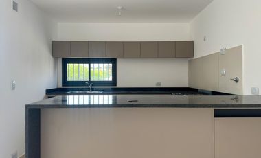 Cuádruplex en alquiler Costas de Manantiales