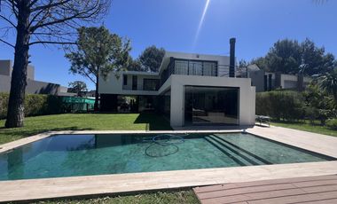 Casa en Terralagos Canning