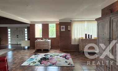 Casa en Venta en Condominio Miralflores