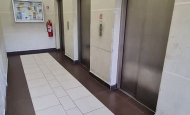 Departamento en venta c/ estacionamiento en Plaza Vespucio