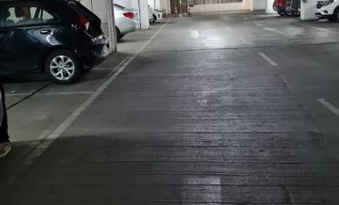 Departamento en venta c/ estacionamiento en Plaza Vespucio