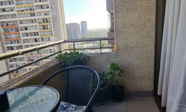 Departamento en venta c/ estacionamiento en Plaza Vespucio