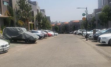 Casa de venta en bosque real, 3 recamaras