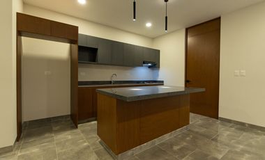 Venta de hermosa casa una planta en Tamora Conkal