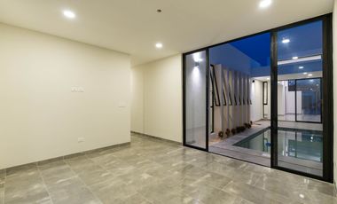 Venta de hermosa casa una planta en Tamora Conkal
