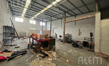 Depósito en Lomas de Zamora Oeste