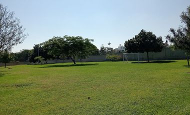 Estrena casa en renta en La Cima coto G