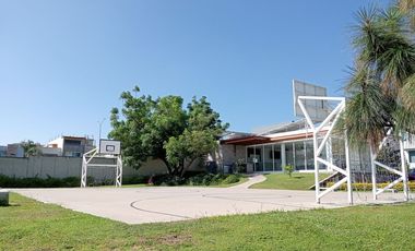 Estrena casa en renta en La Cima coto G