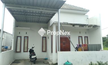 DISEWAKAN DAN DIJUAL RUMAH DI ANGGASWANGI SUKODONO BUDURAN SIDOARJO