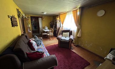 Hermosa Casa con amplio Terreno en Paine