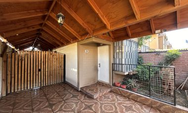 Venta hermosa casa remodelada en San Bernardo