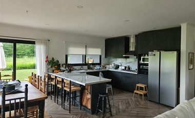 Casa en Arriendo en Camino Las Rastras