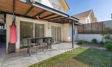 Hermosa casa en Condominio Alto Sacramento, seguridad 24/7 Linderos – Buin