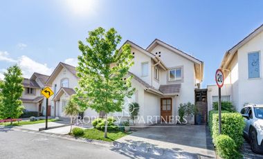 Hermosa casa en Condominio Alto Sacramento, seguridad 24/7 Linderos – Buin