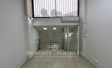 Excelente local sector Alto Las Condes