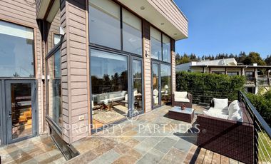 Moderna casa mediterránea en Pingueral