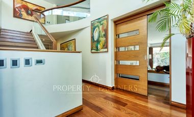 Excelente casa mediterránea en Manquehue Oriente