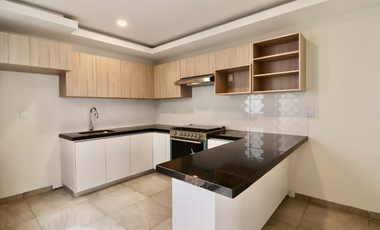 CASA EN VENTA EN CAÑADAS TRES MARÍAS