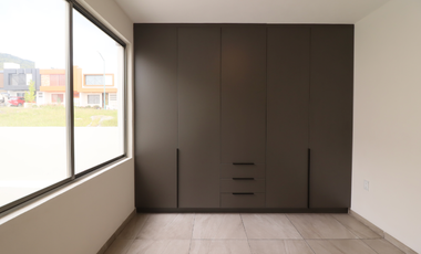 CASA EN VENTA EN CAÑADAS TRES MARÍAS