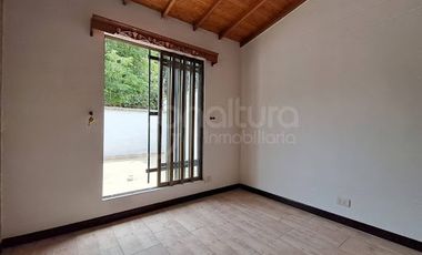 ARRIENDO de CASA RESIDENCIAL en LA ESTRELLA