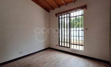 ARRIENDO de CASA RESIDENCIAL en LA ESTRELLA