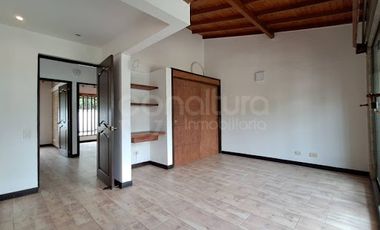 ARRIENDO de CASA RESIDENCIAL en LA ESTRELLA
