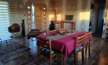 UBICADA EN CALLEJÓN BUSTAMANTE, KM 15 RUTA 55 CAMINO A PINTO