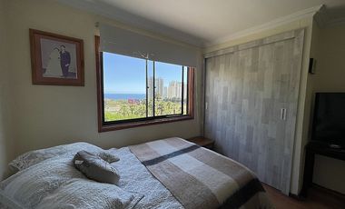 SE ARRIENDA HERMOSA CASA CON VISTA AL MAR (CÓD. 546)
