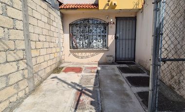 CASA EN RENTA DE UN PISO ZINACANTEPEC
