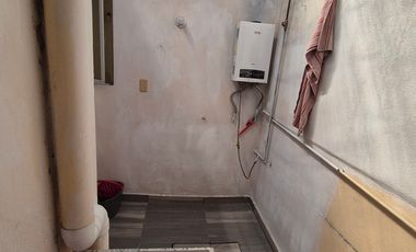 CASA EN RENTA DE UN PISO ZINACANTEPEC