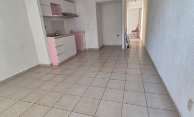 CASA EN RENTA DE UN PISO ZINACANTEPEC