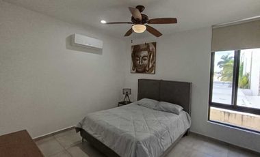 TOWNHOUSE EN RENTA AMUBLADO AL NORTE DE MERIDA ARIA  MONTEBELLO