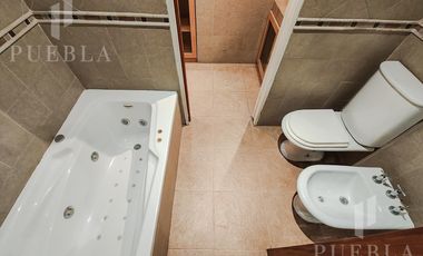 VENTA CASA 4 AMBIENTES CON PISCINA CLIMATIZADA Y QUINCHO EN LA MEJOR ZONA RESIDENCIAL DE RANELAGH