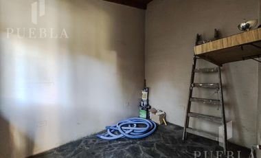 VENTA CASA 4 AMBIENTES CON PISCINA CLIMATIZADA Y QUINCHO EN LA MEJOR ZONA RESIDENCIAL DE RANELAGH